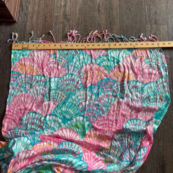 Lilly Pulitzer spring summer scarf beautiful - Picture 5 of 9